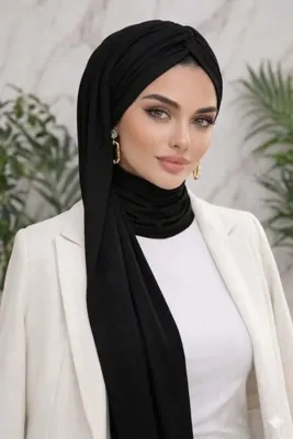 Aişe tesettür Siyah Yazlık Hazır Burgu Hazır Şal