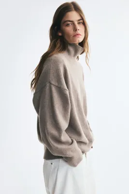 H&M Yarım Balıkçı Yakalı Oversize Kazak