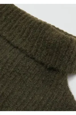 MANGO Woman Crop dönük yaka şal