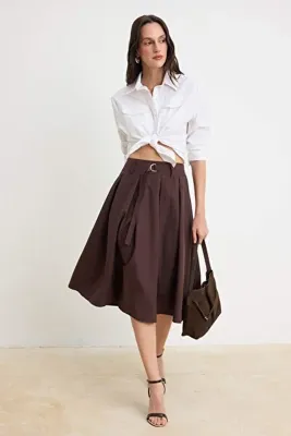 TRENDYOLMİLLA Kahverengi Midi Poplin Etek TWOSS26ET00144