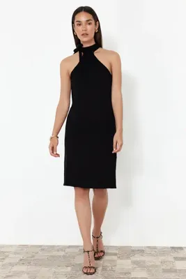 TRENDYOLMİLLA Siyah Düz Bodycone Mini Triko Elbise TWOSS24EL00854