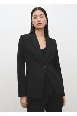 MANGO Woman Dar kesim blazer ceket