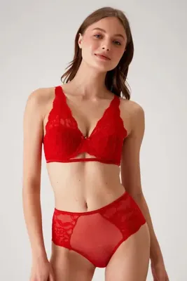 Pierre Cardin Kırmızı 4840 Cenova Soft Push Up Dolgulu Dantelli Sütyen Ve Yüksek Bel Külot İç Çamaşır Takımı