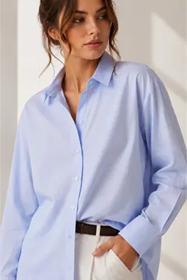 Meşe Moda Kadın Bebe Mavisi %100 Pamuk Oversize Gömlek – Uzun Kollu Rahat Kalıp