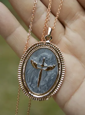 Artbutika Melek Kolye - Rose - Artbutika