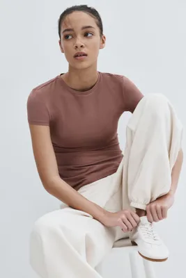 H&M Bedene Oturan Mikrofiber Tişört