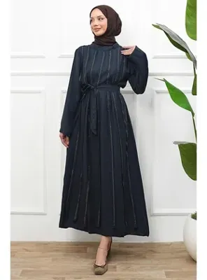 İmaj Butik Lacivert Taş Detaylı Bel Bağlamalı Elbise