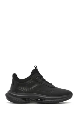 Derimod Erkek Siyah Kalın Tabanlı Bağcıklı Kumaş Sneaker