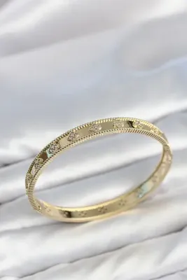 Genel Markalar Gold Renk Pirinç Yonca Model Zirkon Taşlı Kadın Kelepçe Bileklik