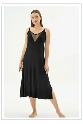 Sevim 17451 Siyah İp Askılı Sırt Dekolteli Midi Boy Gecelik