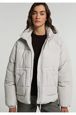 Colins Regular Fit Kapüşonlu Fermuarlı Astarlı Su Geçirmez Kadın Taş Mont