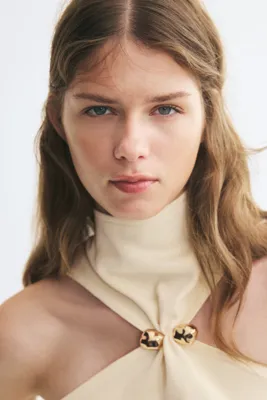 H&M Metal Detaylı Triko Üst