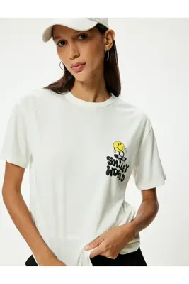 Koton SmileyWorld® Oversize Tişört Baskılı Bisiklet Yaka Lisanslı