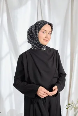 Silk Home Tiviil İpek Eşarp Monogram Siyah