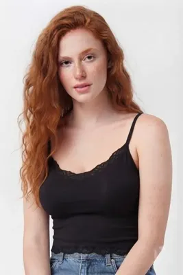 MİSTİRİK Dubara Model Dantel Detaylı Pamuklu Body Crop Askılı Comfort Rahat Kesim Siyah Renk