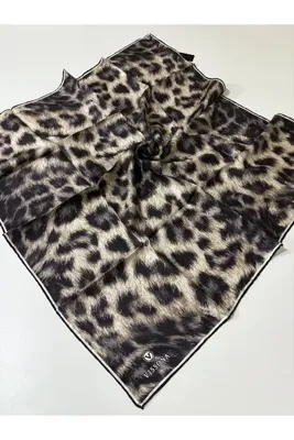 Vissona Siyah Bej Leopar Desen Tivil İpek Eşarp-6214-3-KVS0239
