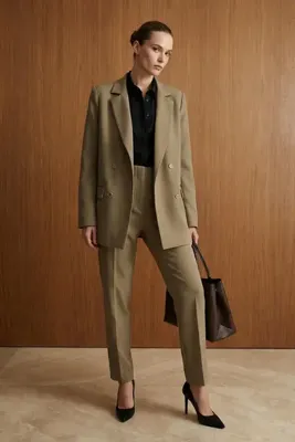 TRENDYOLMİLLA Açık Haki Regular Astarlı Kruvaze Kapama Dokuma Blazer Ceket TWOAW21CE0264