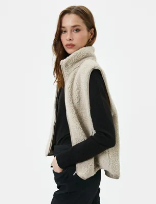 Koton Peluş Yelek Outdoor Dik Yaka Yarım Fermuarlı