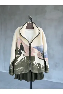 By Pakize Peluş Teddy Çift Geyik Desenli Cepli Ceket