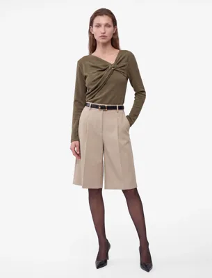 Koton Slim Fit V Yaka Uzun Kollu Aksesuarlı Düğüm Detaylı Bluz