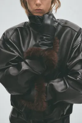 H&M Kabarık Tüylü Şeritli Deri Eldiven