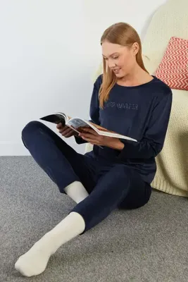 Fulla Moda I Love Winter Kabartma Baskılı Kadife Pijama Takımı