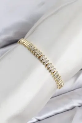 Genel Markalar CM Arpa Model Zirkon Taşlı VIP Seri Gold Renk Pirinç Kadın Bileklik
