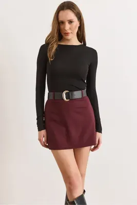 Olalook Kadın Bordo Kemer Detaylı Şortlu Mini Etek ETK-19000364