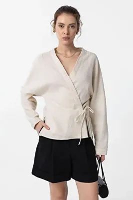 Antioch Beyaz Bağlamalı Kimono Kadın Gömlek