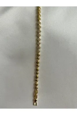 yeknova Xuping 14K Gold Rengi Baklava Dörtgen Model Zirkon Taş Detay Kararmaz Kadın Bileklik
