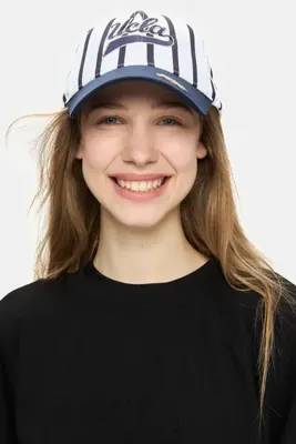 UCLA CHET Lacivert Baseball Cap Çizgili Nakışlı - Unisex Şapka
