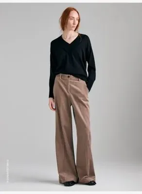 Sisley Kadın Siyah %100 Yün Slim Fit Uzun Kollu V Yaka Kazak
