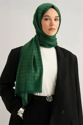 Armine Viscon Kazayağı Desen Şal 3 07