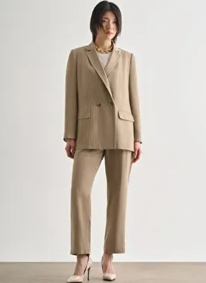 Mizalle Bej Rengi İnce Çizgili Anvelop Blazer Ceket