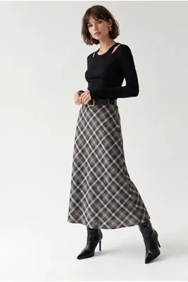 Drop by TrendyolMilla Kemerli Çan Kesim Ekose Etek Kahverengi