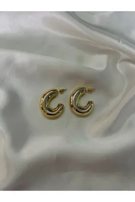 Eylülün Takısı Kadın Gold Renk Bombeli Asimetrik Hafif Küpe