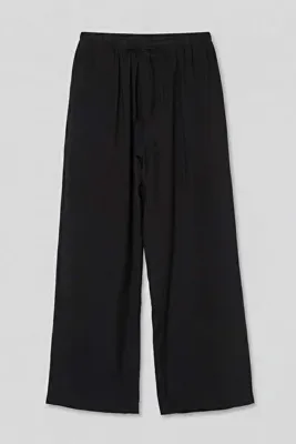Drop by TrendyolMilla Siyah Modal Dokuma Pantolon TDRSS26PL00002
