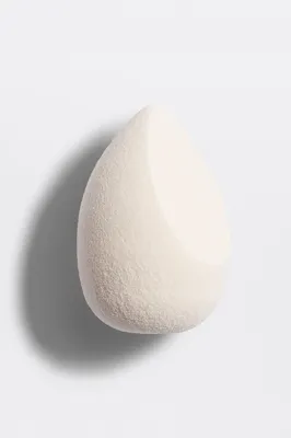 Dior Backstage Blender Foundation Sponge
