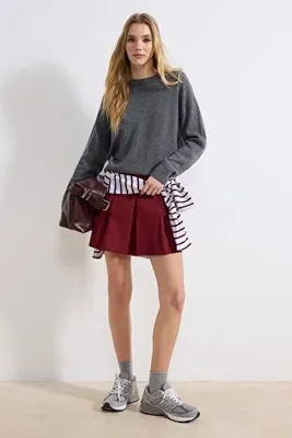 TRENDYOLMİLLA Bordo %100 Pamuk Gabardin Pili Detaylı Mini Etek TWOSS26ET00017