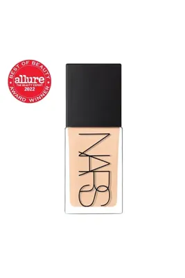 Nars %70 Cilt Bakım İçerikli & Cildin Işığını Ortaya Çıkaran Vegan FondötenNARS LIGHT REFLECTING FOUNDATION - 30 ML elaris