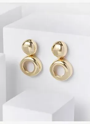 Jimmy Key Altın Rengi Geometrik Formlu Sallantılı Küpe