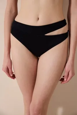Penti Brigett Cut Dokulu Siyah Bikini Altı