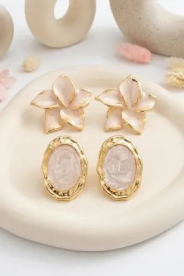 Elika Silver 2'li Set Küpe Beyaz Çiçek ve Vintage Oval Küpe
