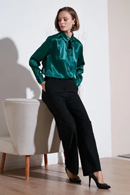 Lela Regular Fit Bağlama Detaylı Saten Gömlek  GÖMLEK 611GO00159