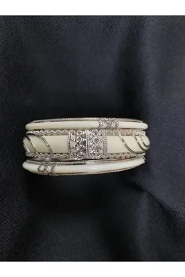Aashiv's Collection Kadın Çoklu Hint Bileziği