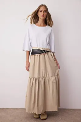 Trendyol Modest Bej Astarsız Etek Ucu Detaylı Pamuklu Dokuma Etek TCTSS25EE00023