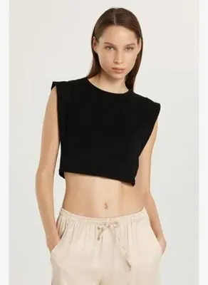 Tudors Kadın Slim Fit Dar Kesim Sıfır Kollu Bisiklet Yaka Siyah Bluz