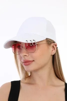 Ritagarcia Unisex Piercing Beyaz Şapka