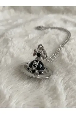 Heda Jewelry Siyah Satürn Kolye - Nana Osaki İlhamlı 3D Orbital Kolye