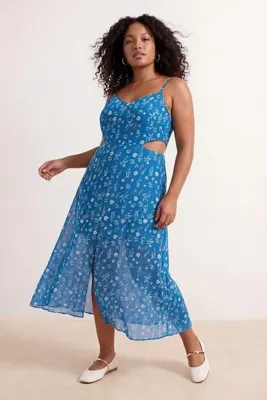 Trendyol Curve Mavi-Çok Renkli A Kesim Astarlı Bel Detaylı Çiçekli Maxi Dokuma Büyük Beden Elbise TBBSS26AH00050